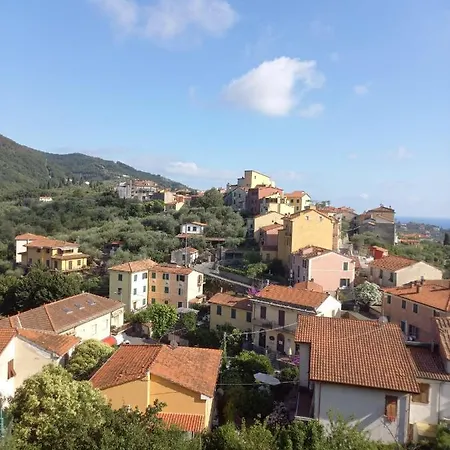 بيت للعطل La Casetta Della Rina